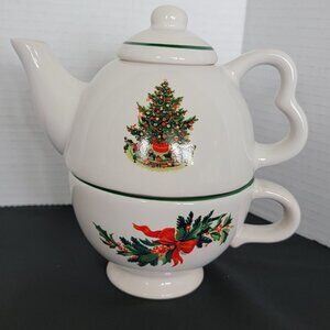 Vintage Pfaltzgraff Christmas Heritage Stacking Tea Pot & Cup Tea for One